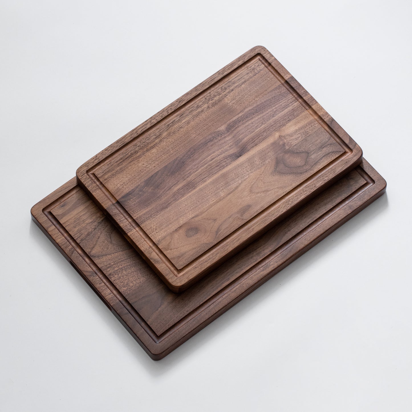 Walnut Cutting Board with Juice Groove