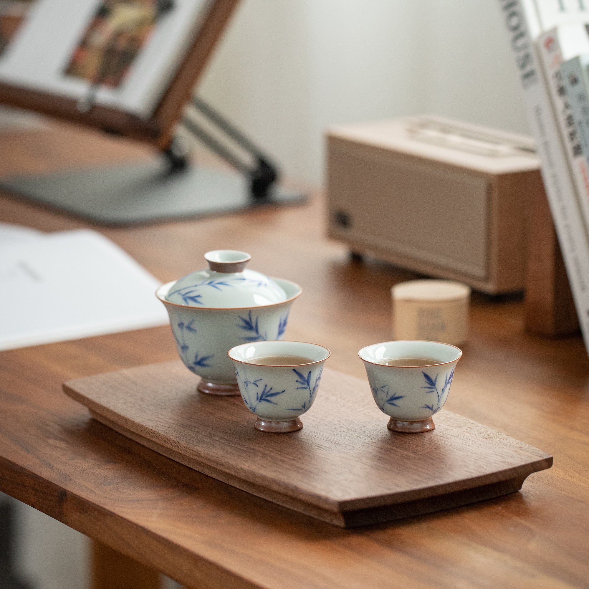 Walnut Curved Edge Tray