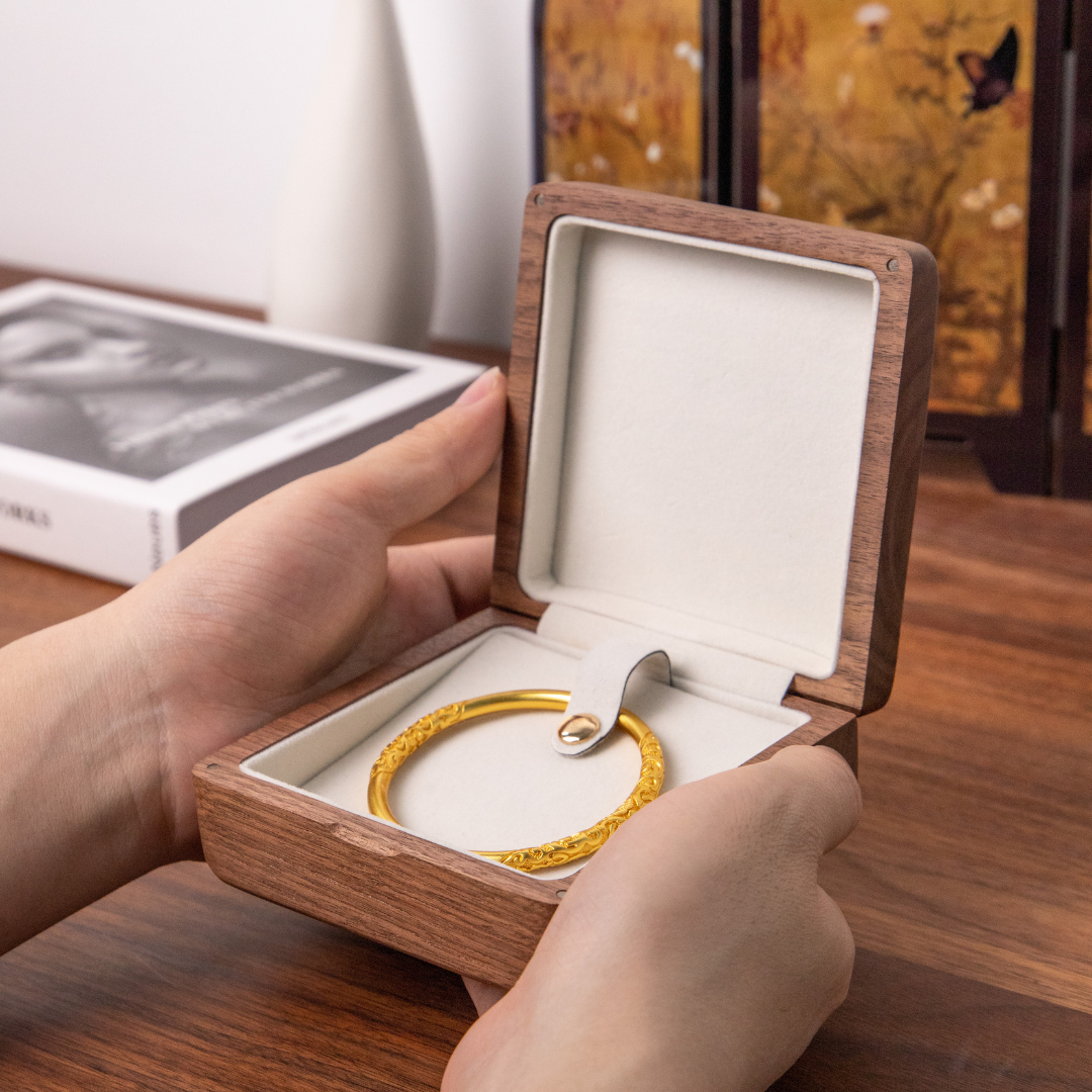 Bracelet Box