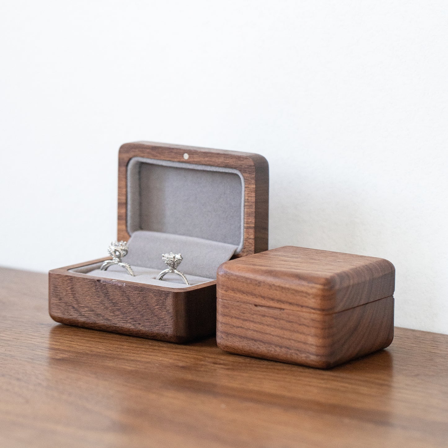 muso wood | Walnut Ring Box Handmade