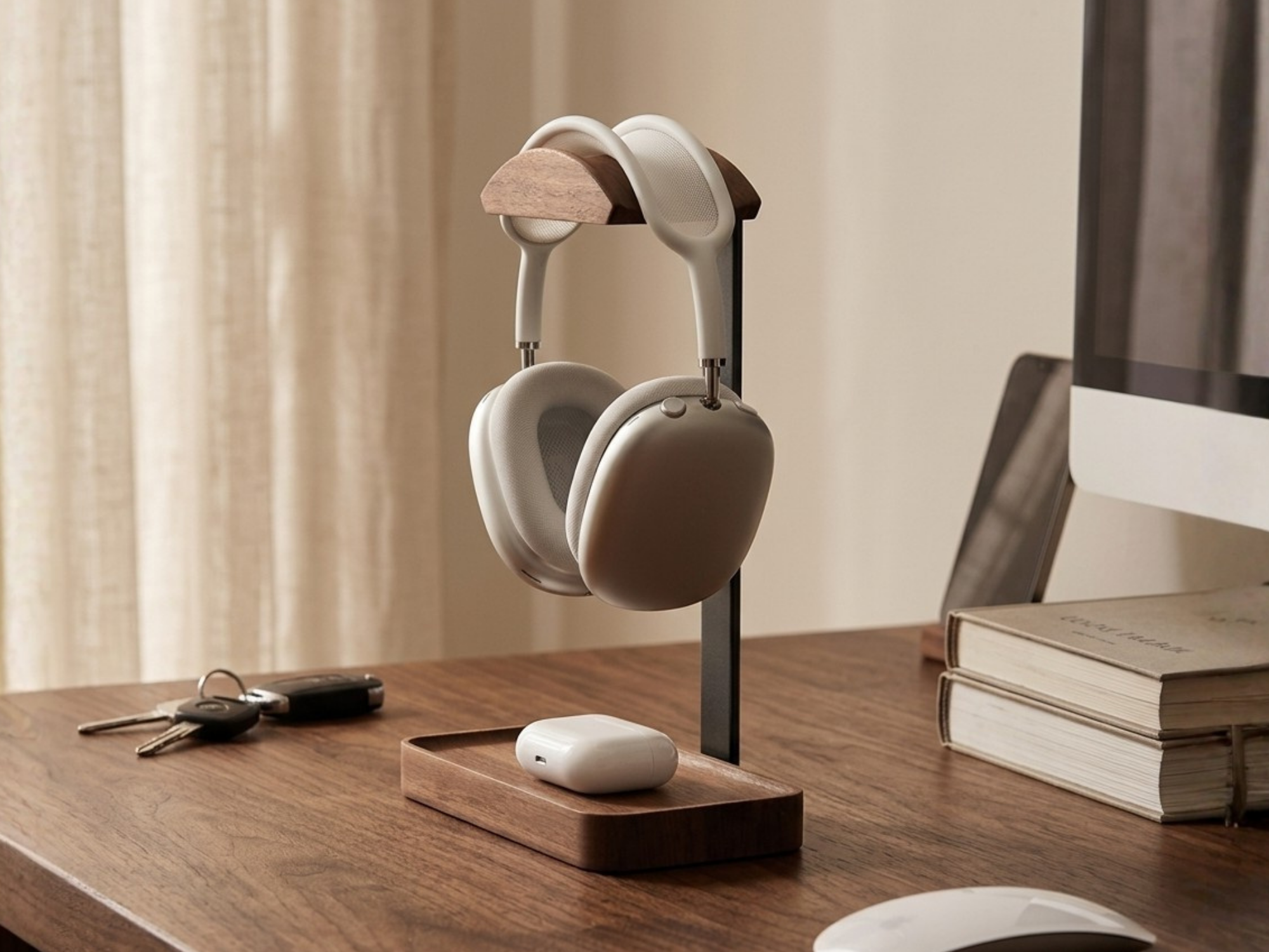 Walnut headphone stand detail with integrated storage tray #Material_Walnut